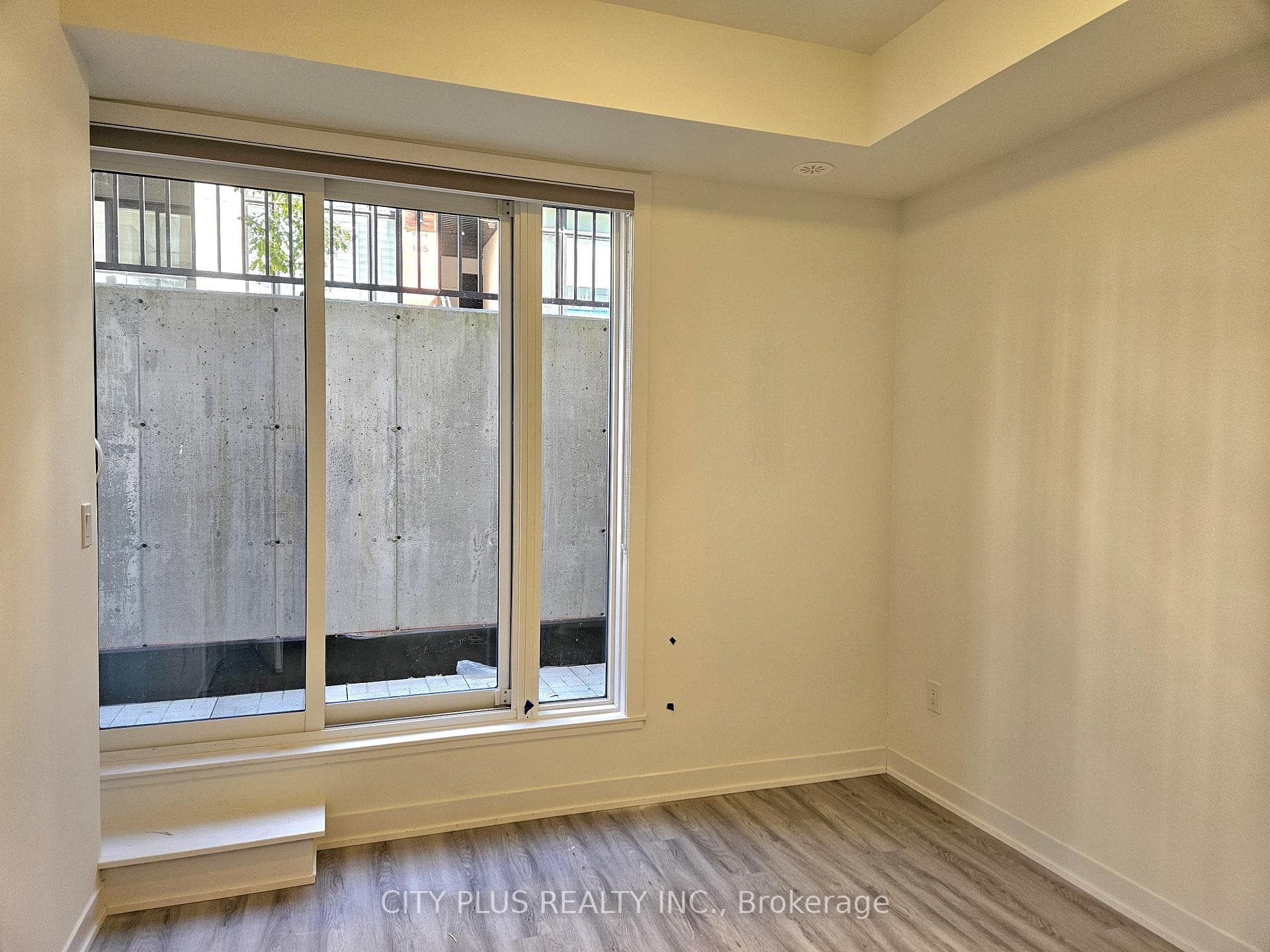 12 David Eyer Road Unit 1130 photo 8