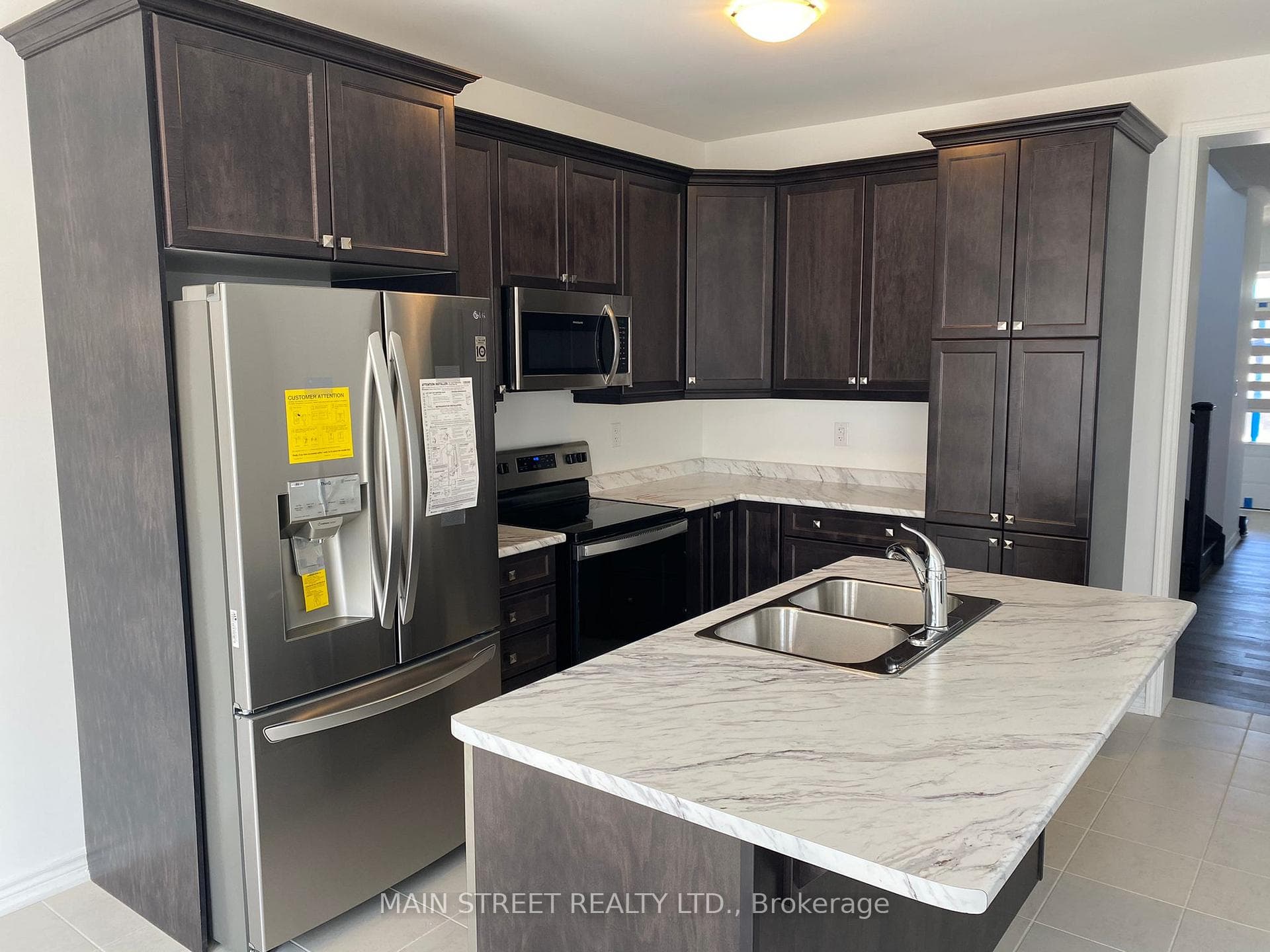 867 Whitlock Avenue photo 5