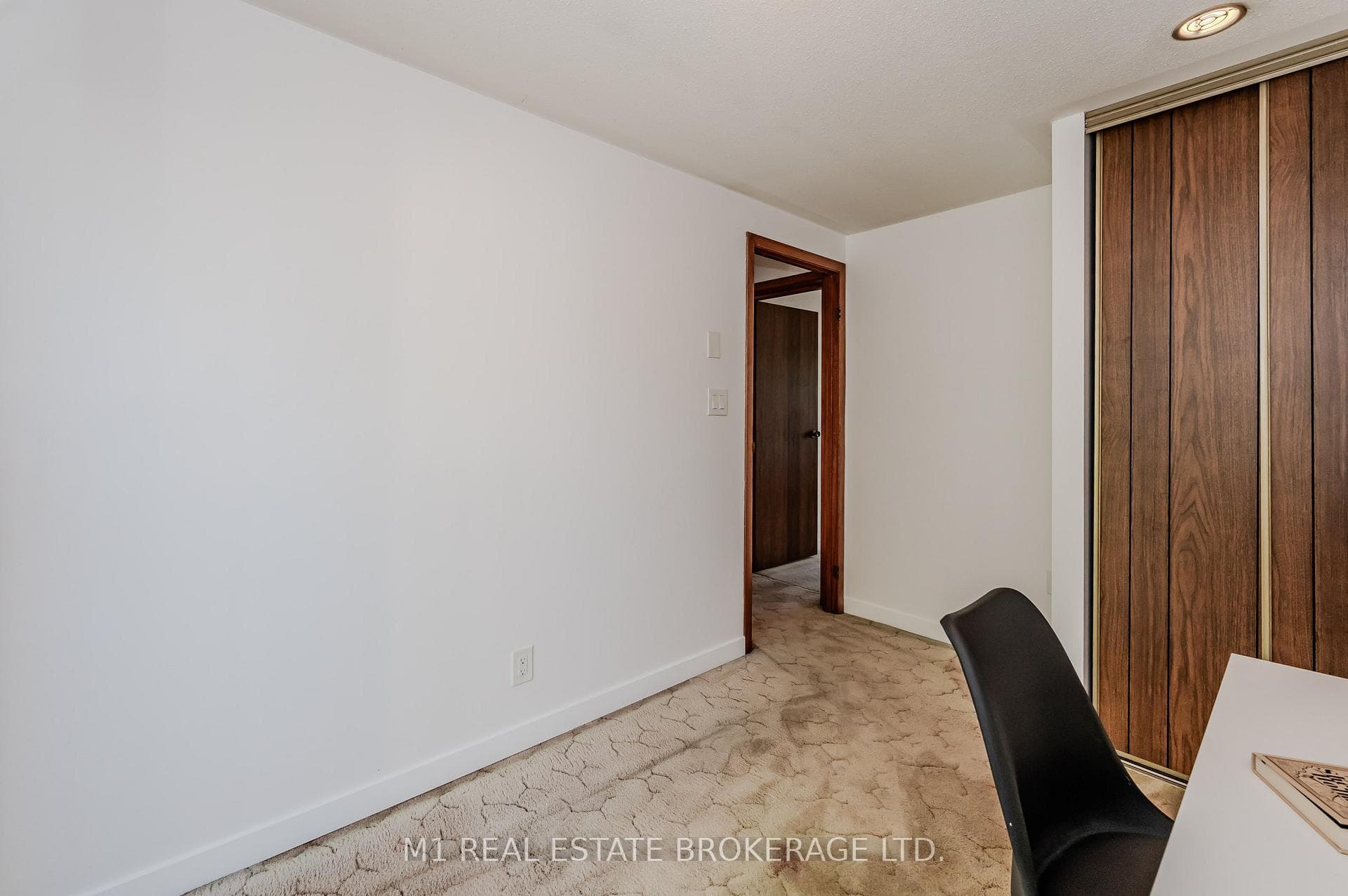 357 Heritage Drive photo 10