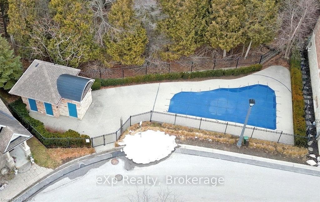 14 GRIGGLESTONE Lane photo 46