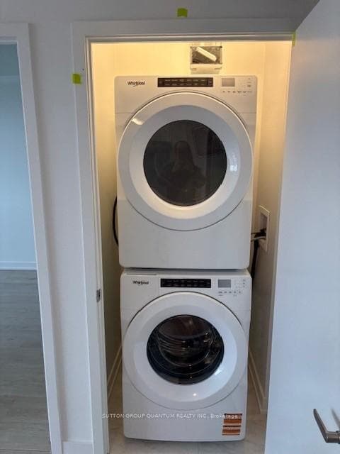 1035 Southdown Road Unit 1001 photo 19