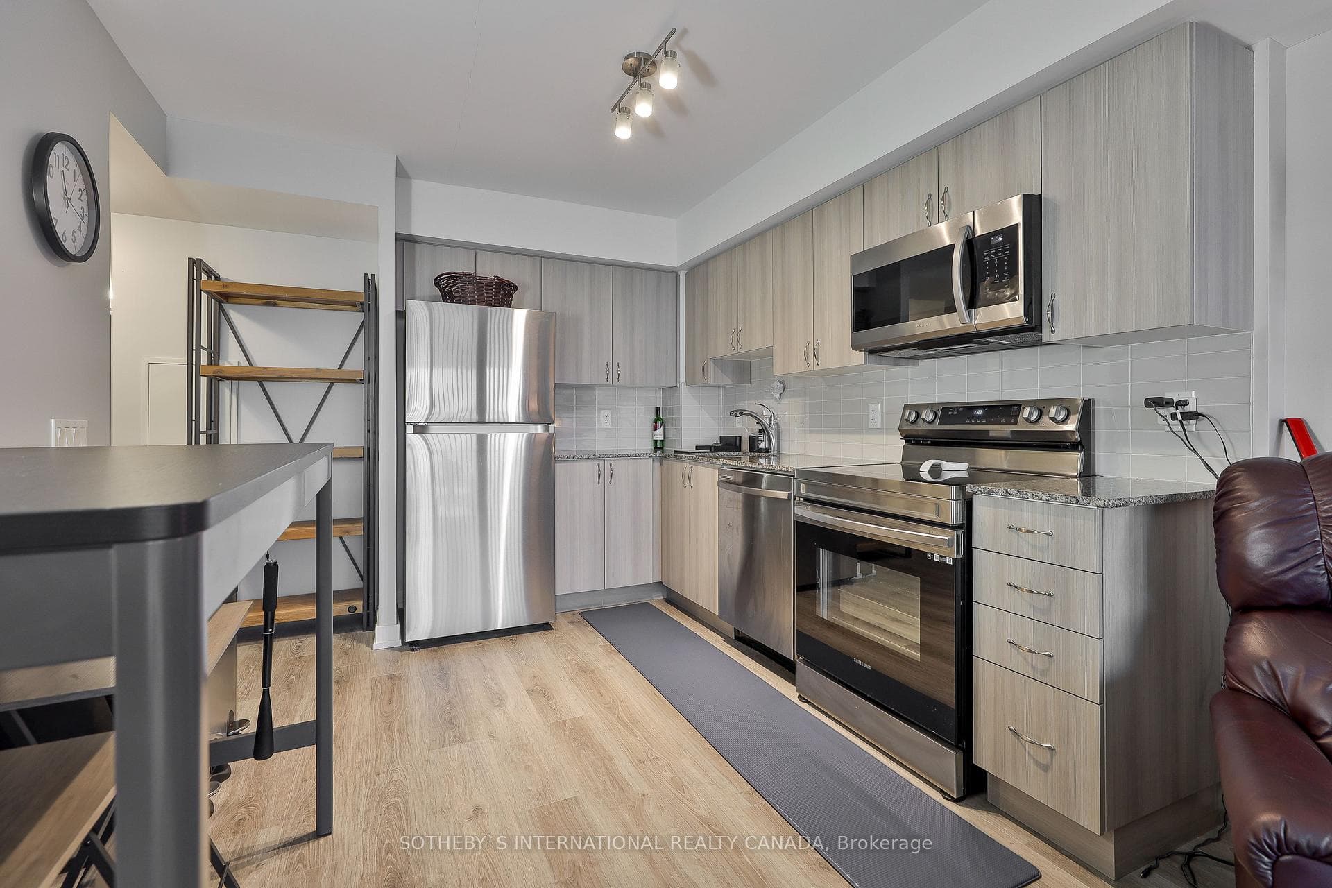 1480 Bayly Street Unit 1002 photo 3
