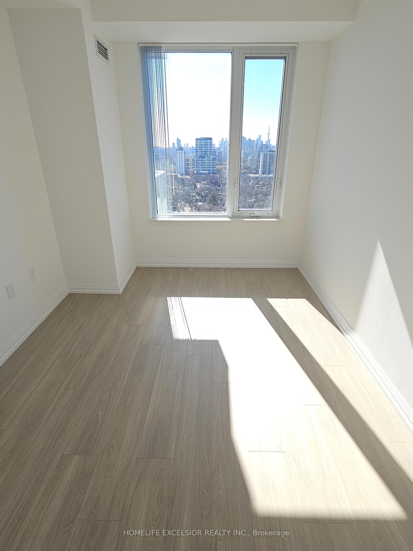 25 Holly Street Unit 2808 photo 10