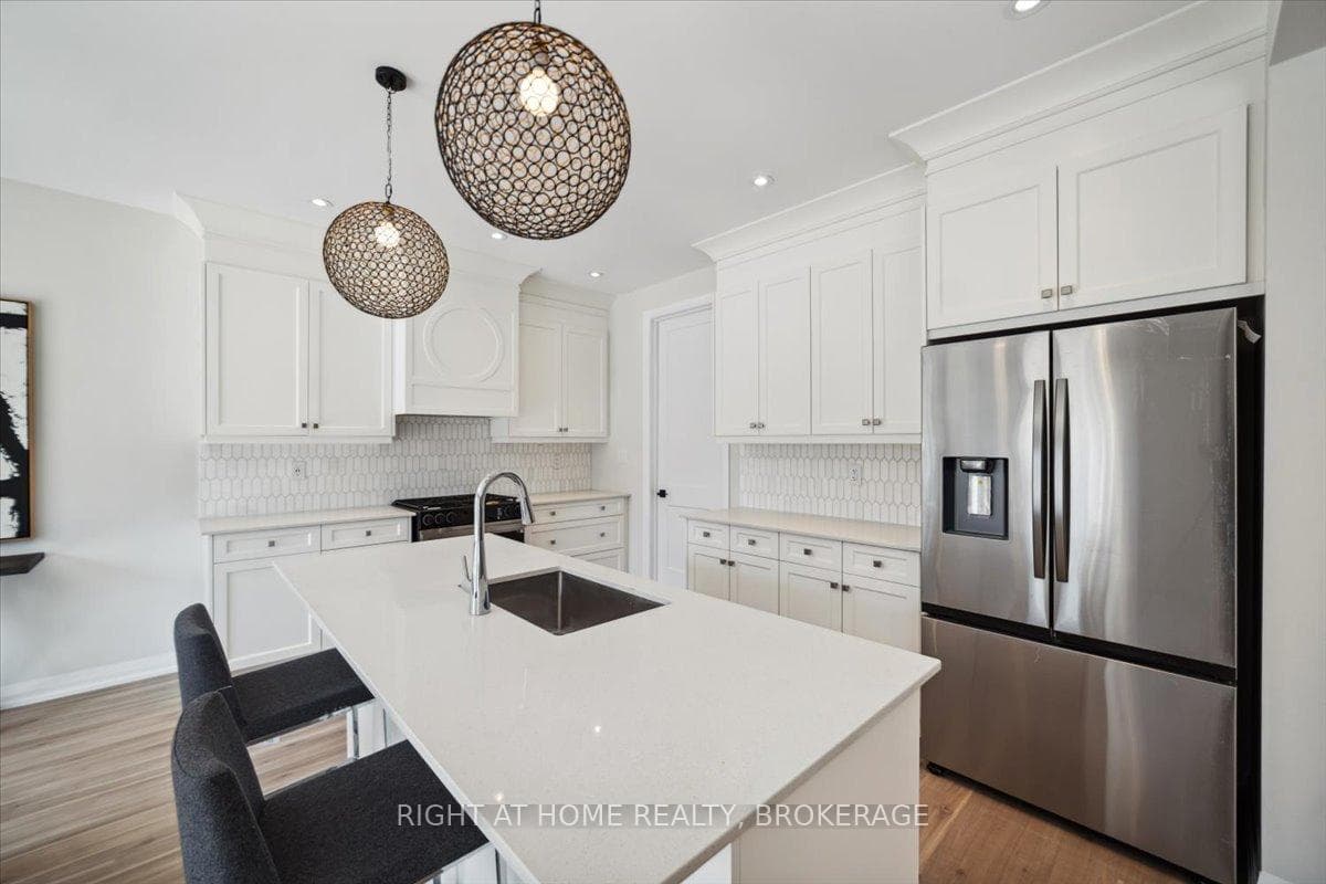 23 Mair Avenue photo 17