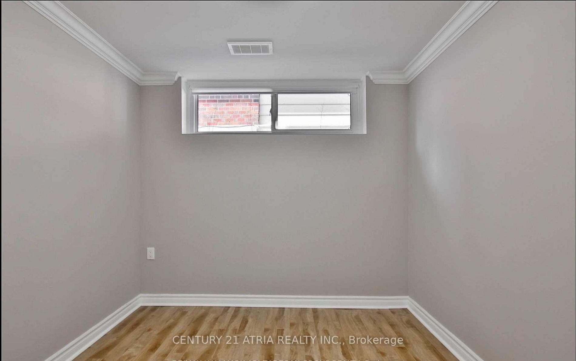 243 Harrygan Crescent photo 14