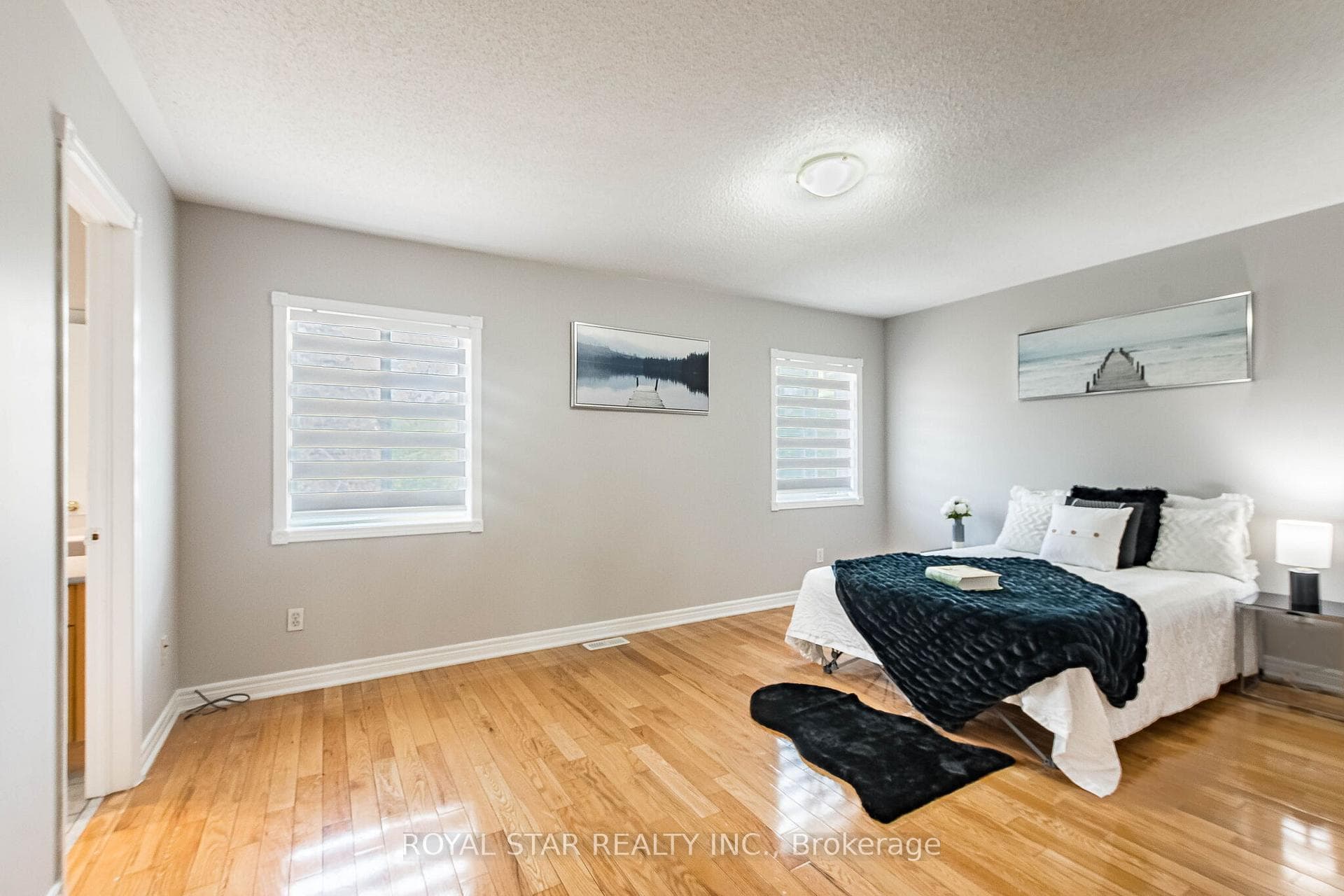 55 Newark Way photo 24
