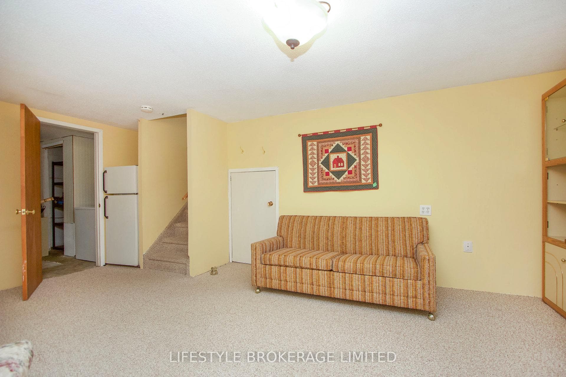 13 Applewood Crescent photo 23