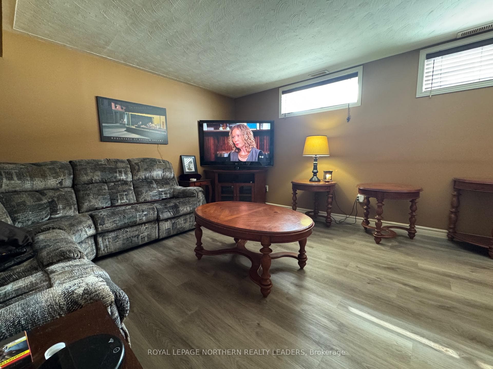 27 Sterling Avenue photo 24