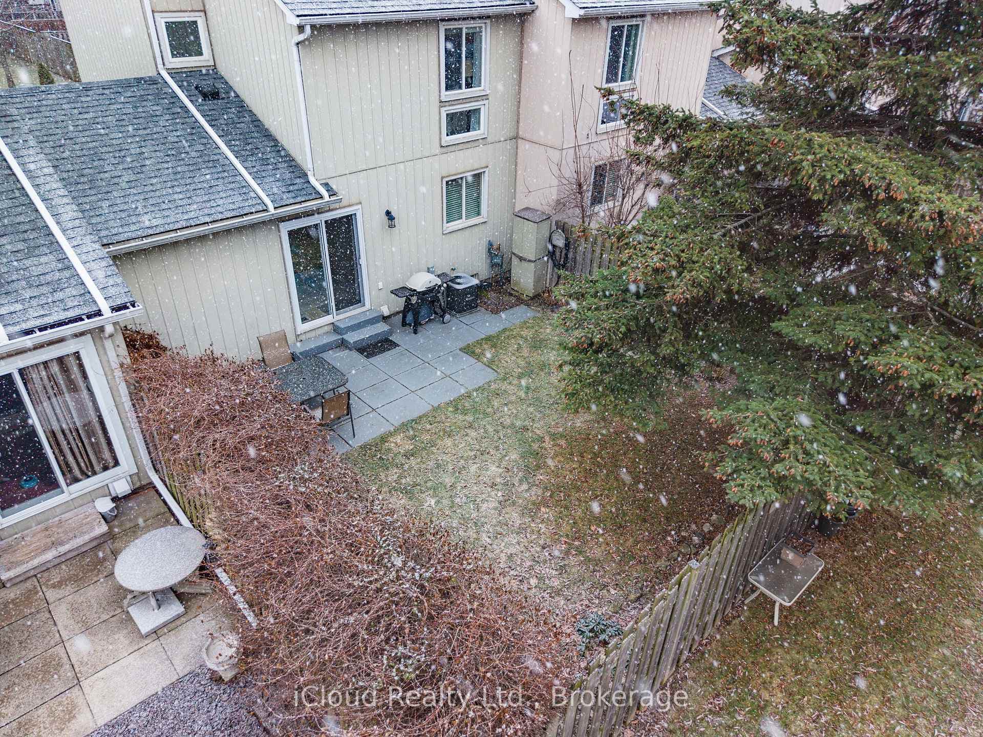 2385 Woodward Avenue Unit 4 photo 5
