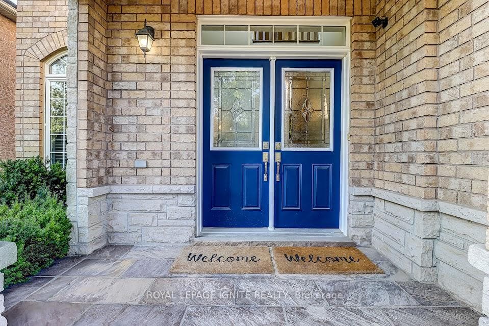 200 Ivy Glen Drive photo 4