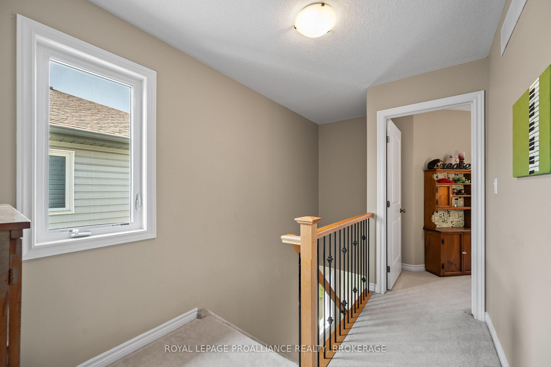 917 Blossom Street photo 20