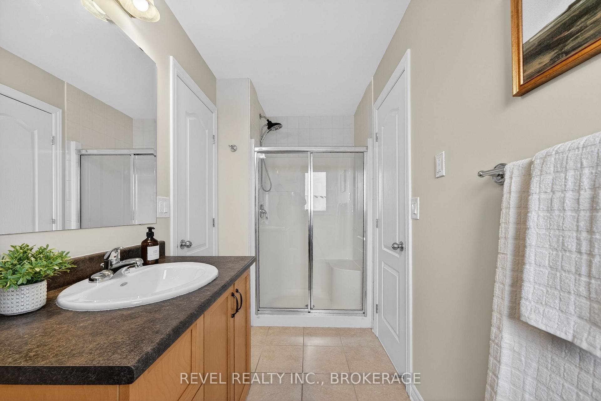 1015 Bluffwood Avenue photo 36