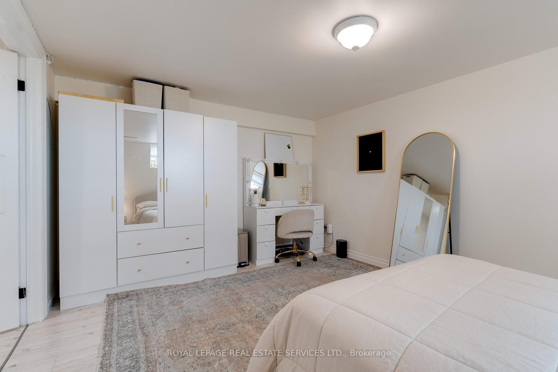 41 Fairwood Place photo 33