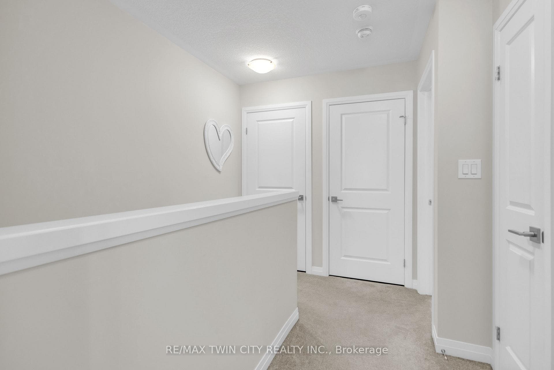 155 Thomas Slee Drive Unit 1F photo 15