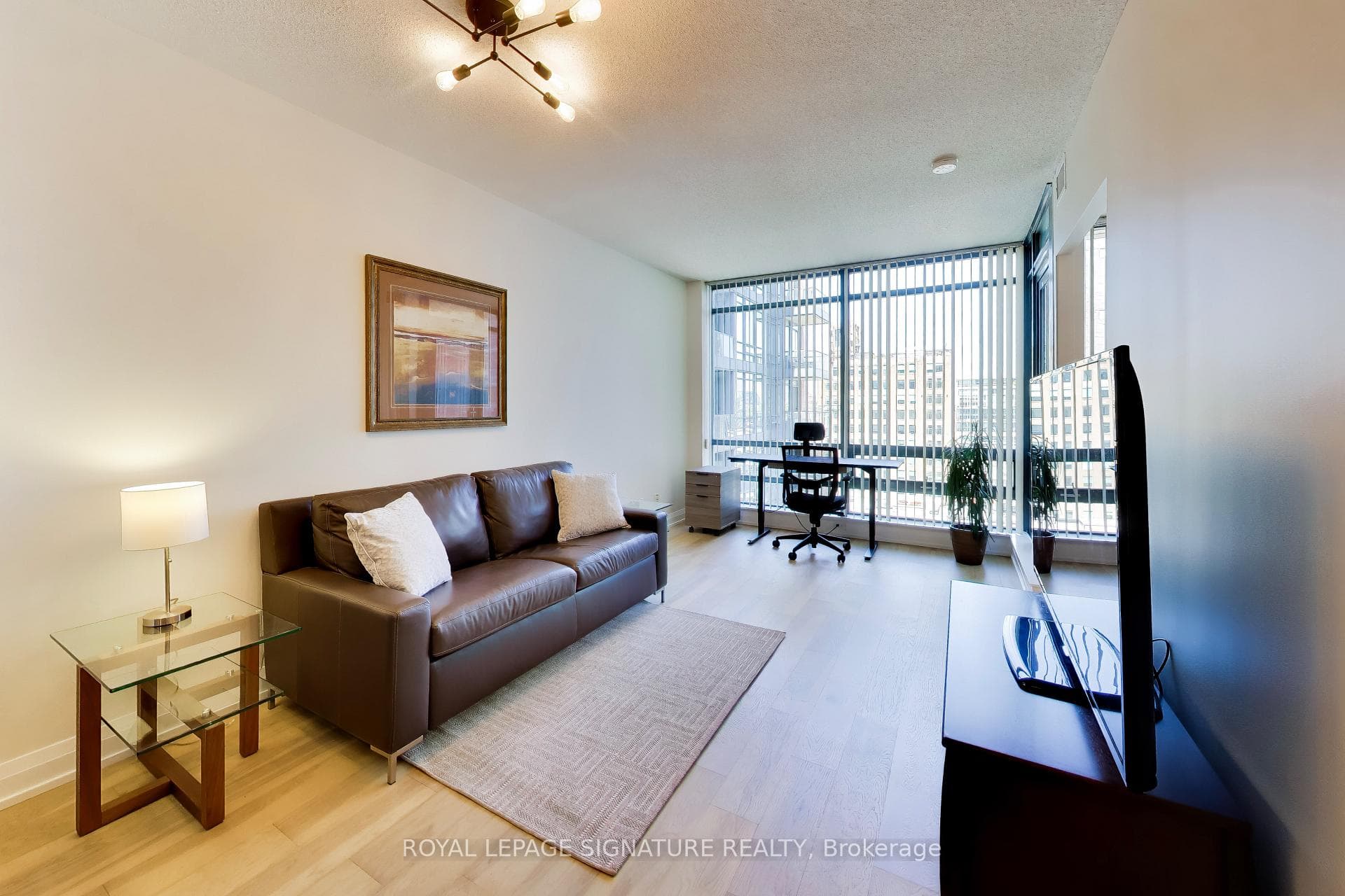 438 King Street Unit 1219 photo 2