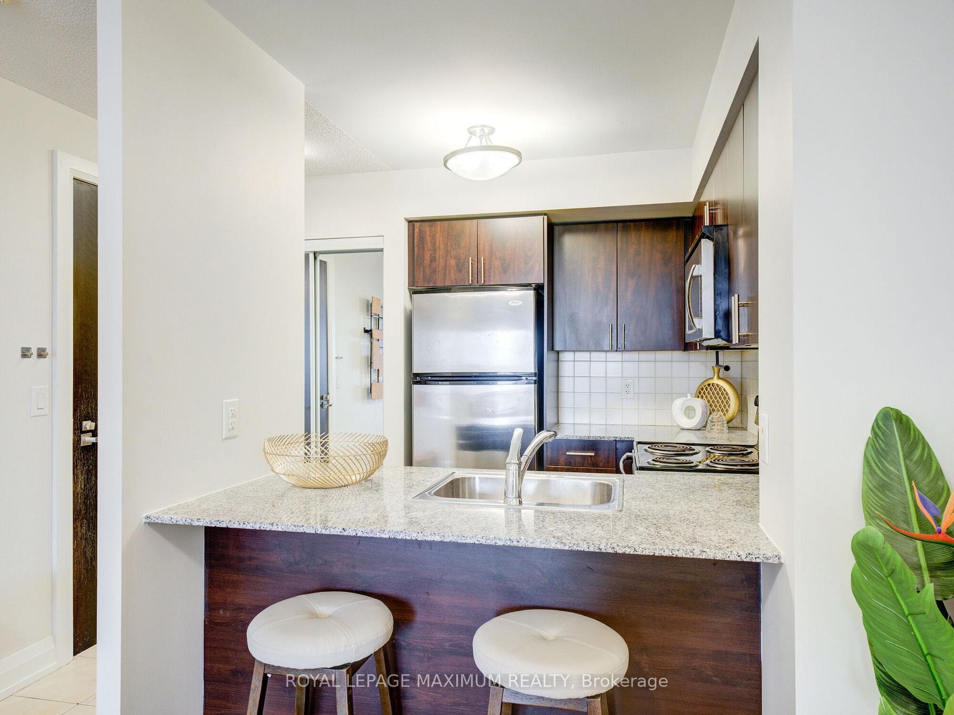 1070 Sheppard Avenue Unit 618 photo 18