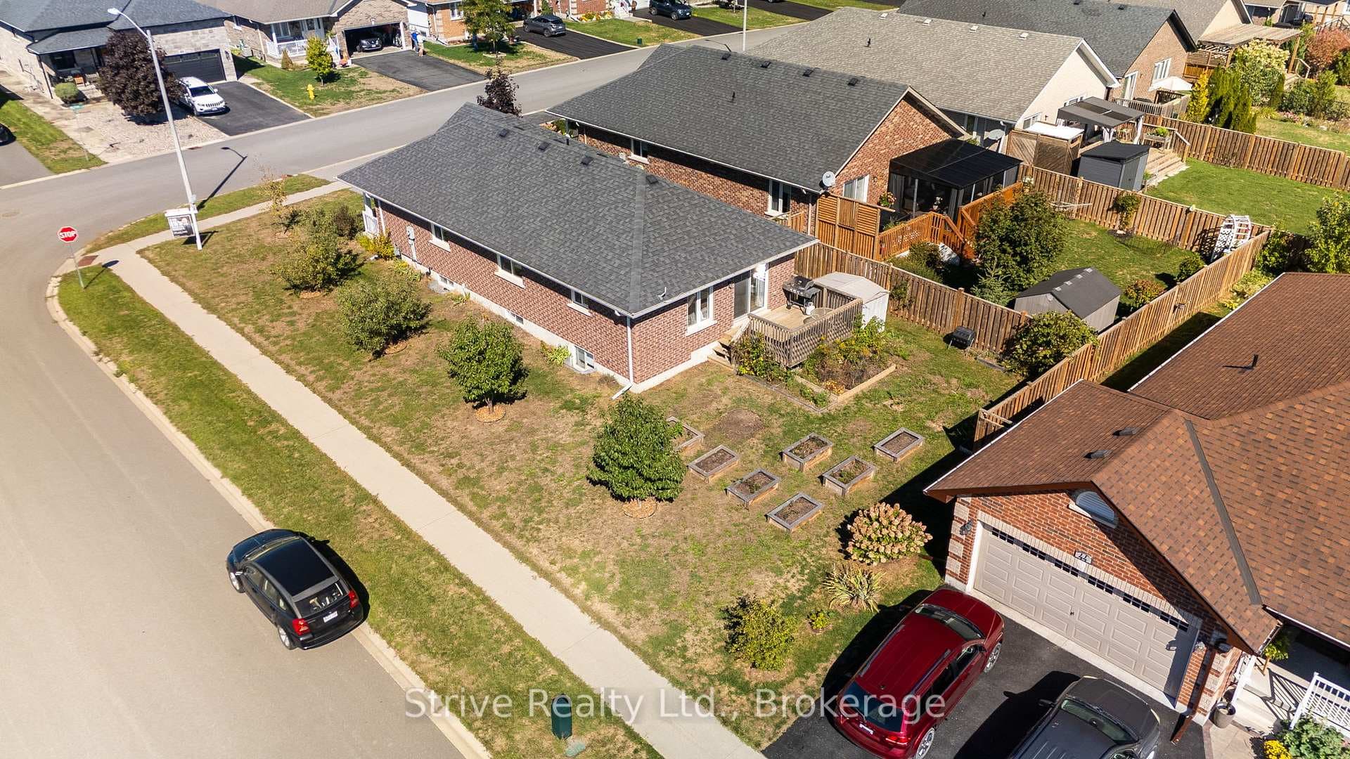 50 Millpond Lane photo 39