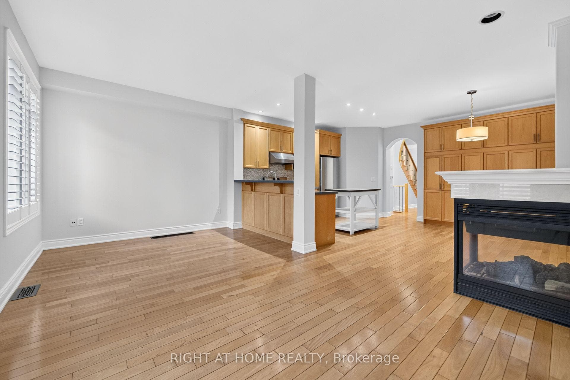 346 Creek Path Avenue photo 20