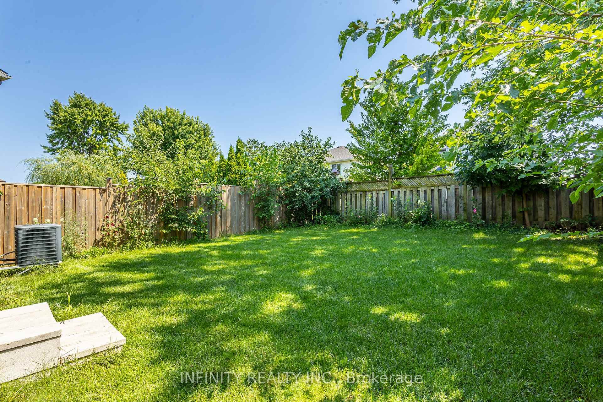 1675 VALHALLA Street photo 37