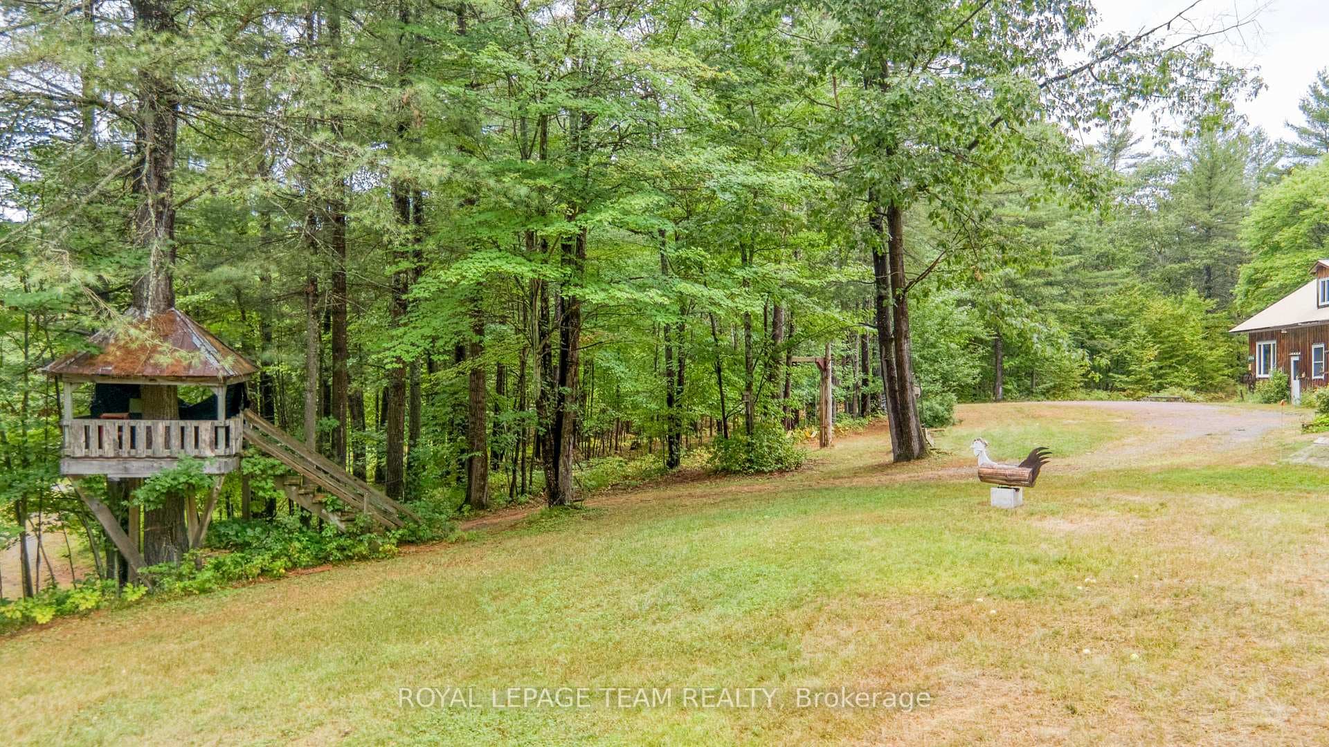 200 Smith Lane photo 17