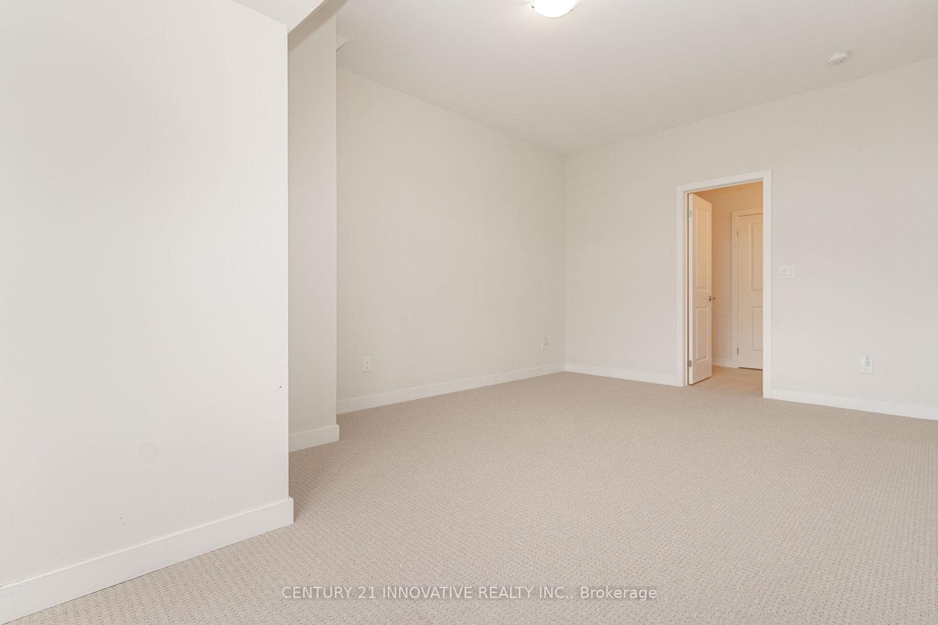 400 Finch Avenue Unit 9 photo 26