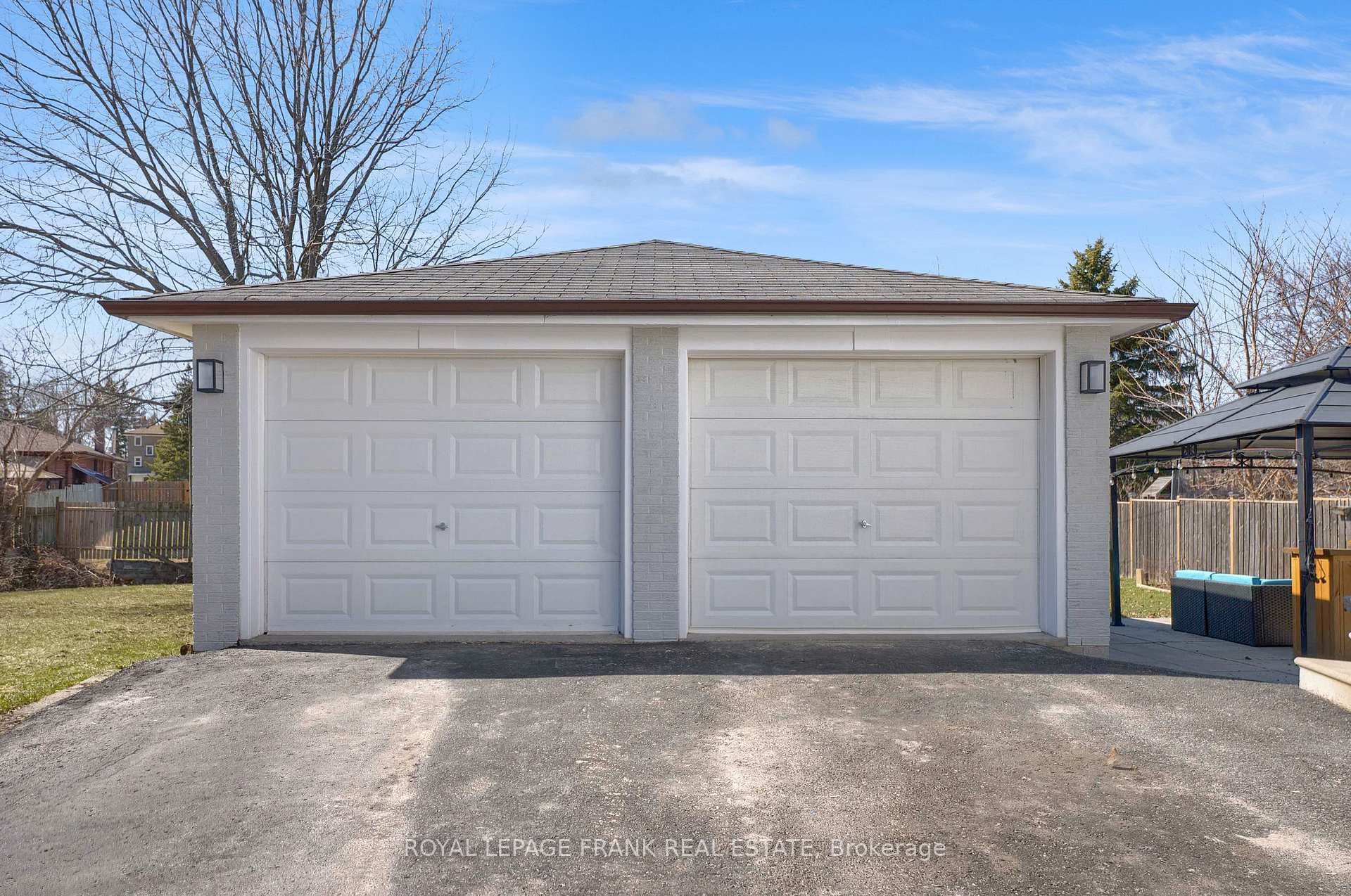 Double Garage