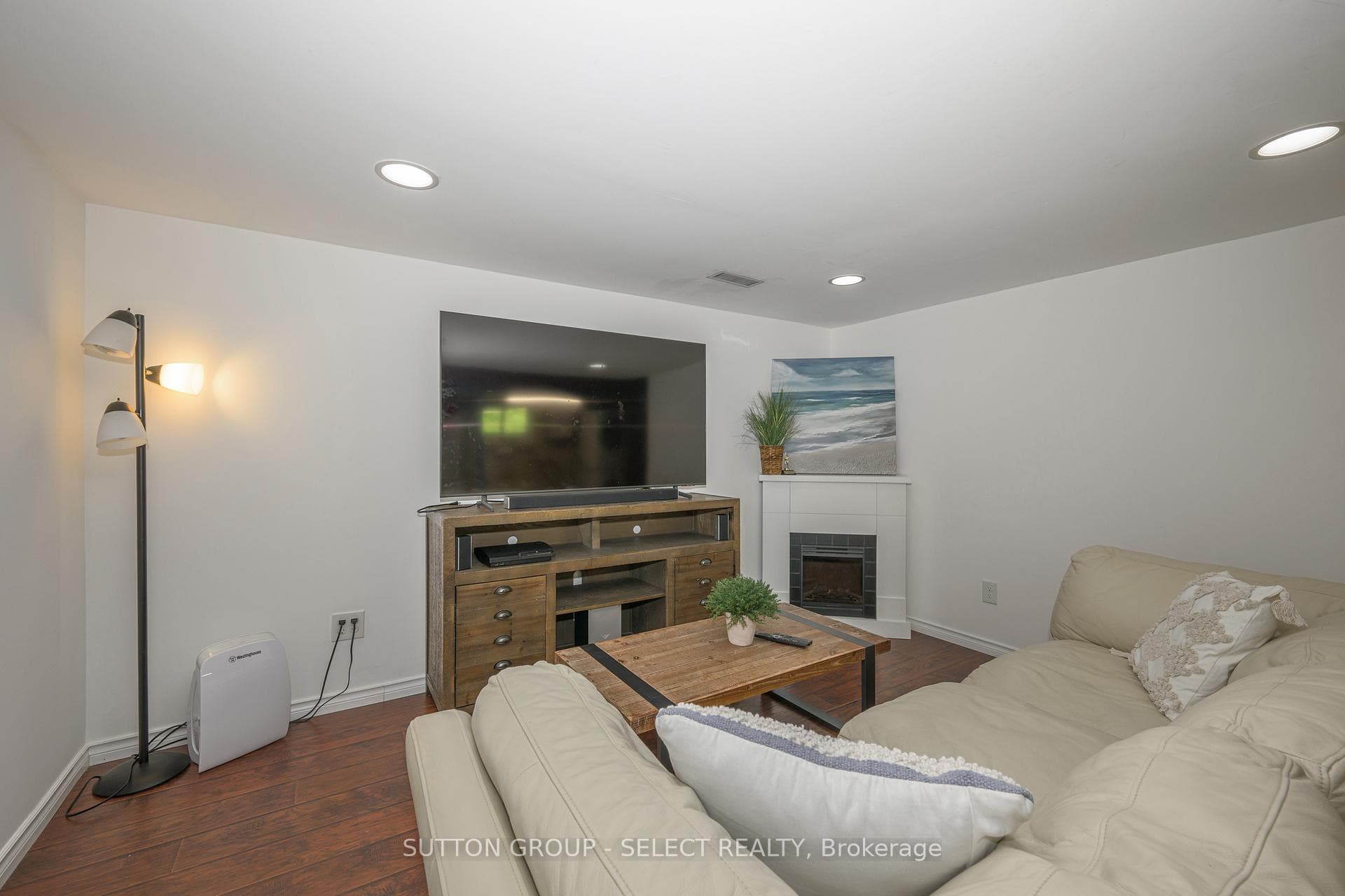 379 Briarhill Avenue photo 35
