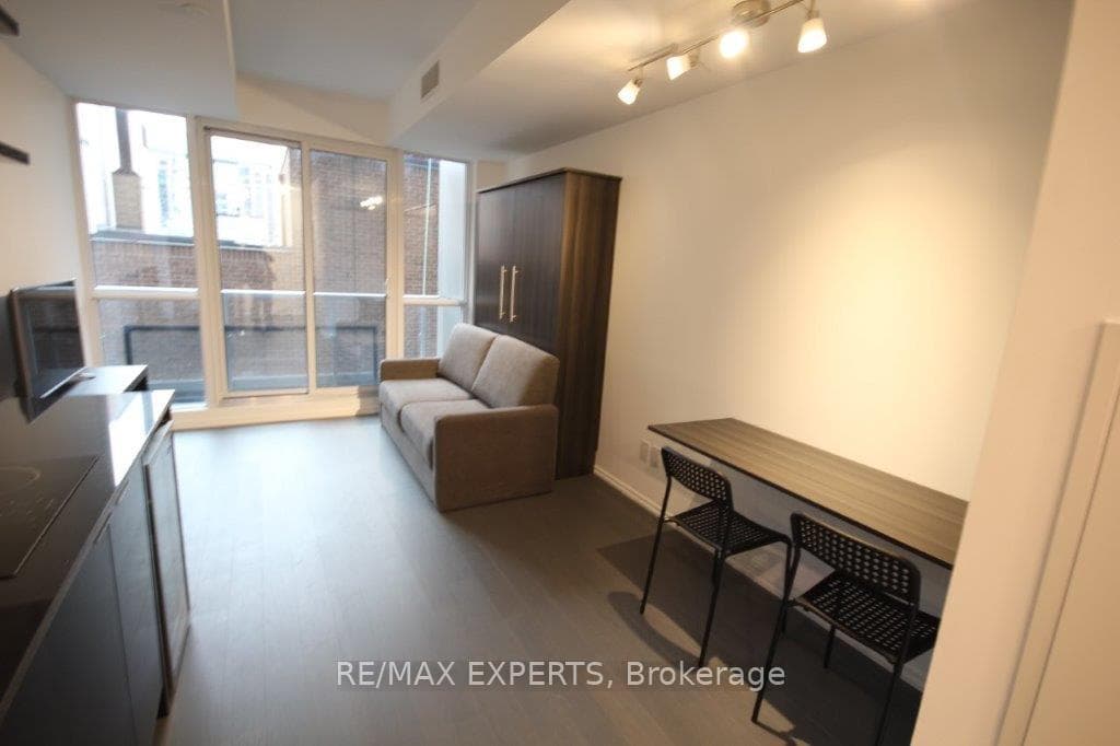 70 Temperance Street Unit 1004 photo 1