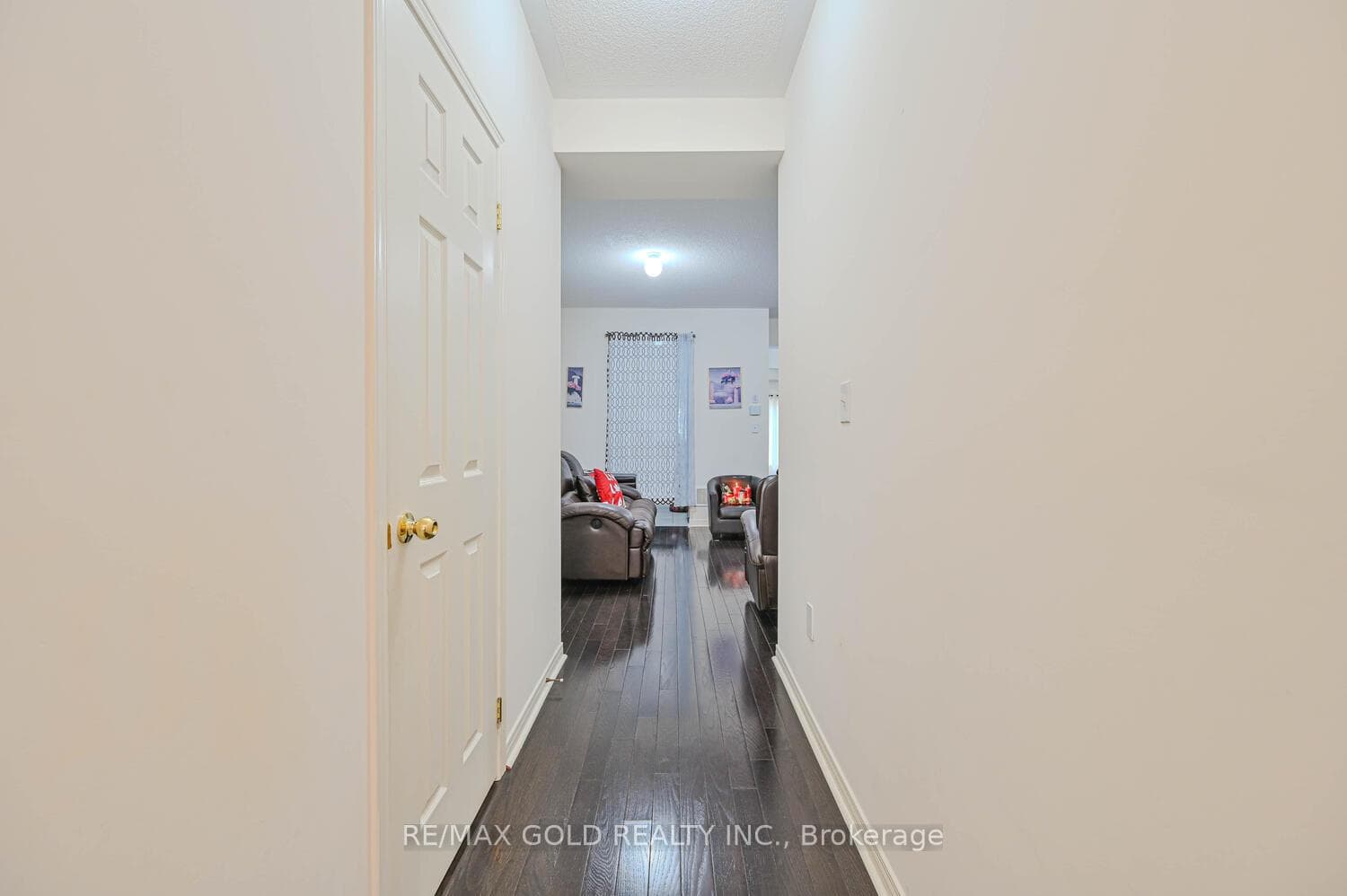 48 Cookview Drive photo 5