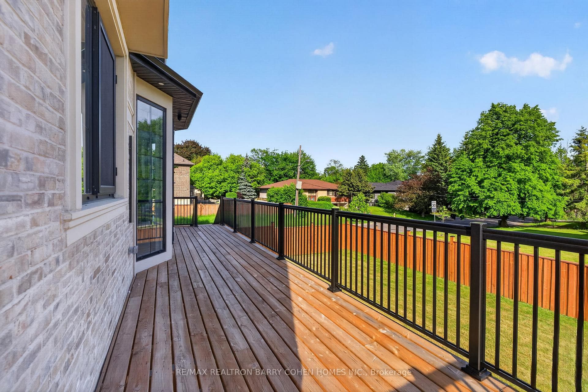 349 Ellerslie Avenue photo 50