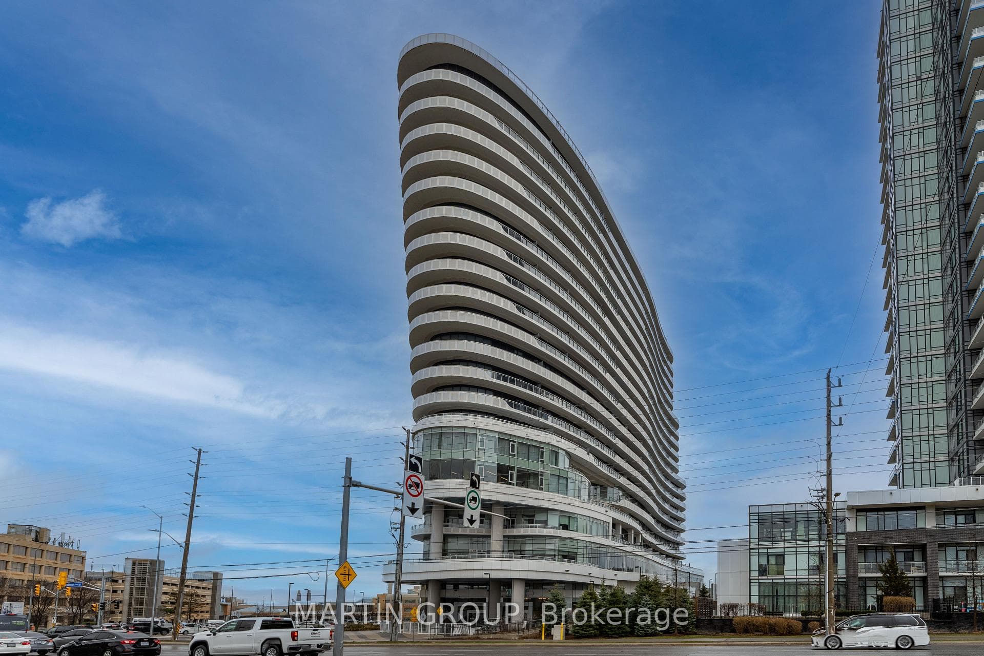 2520 EGLINTON Avenue Unit 317 photo 2