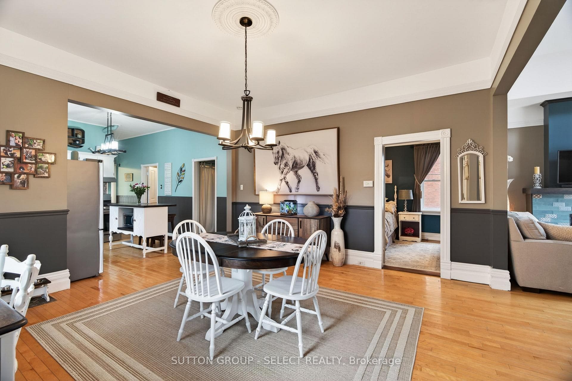 Open Concept Dining room & Kitchen