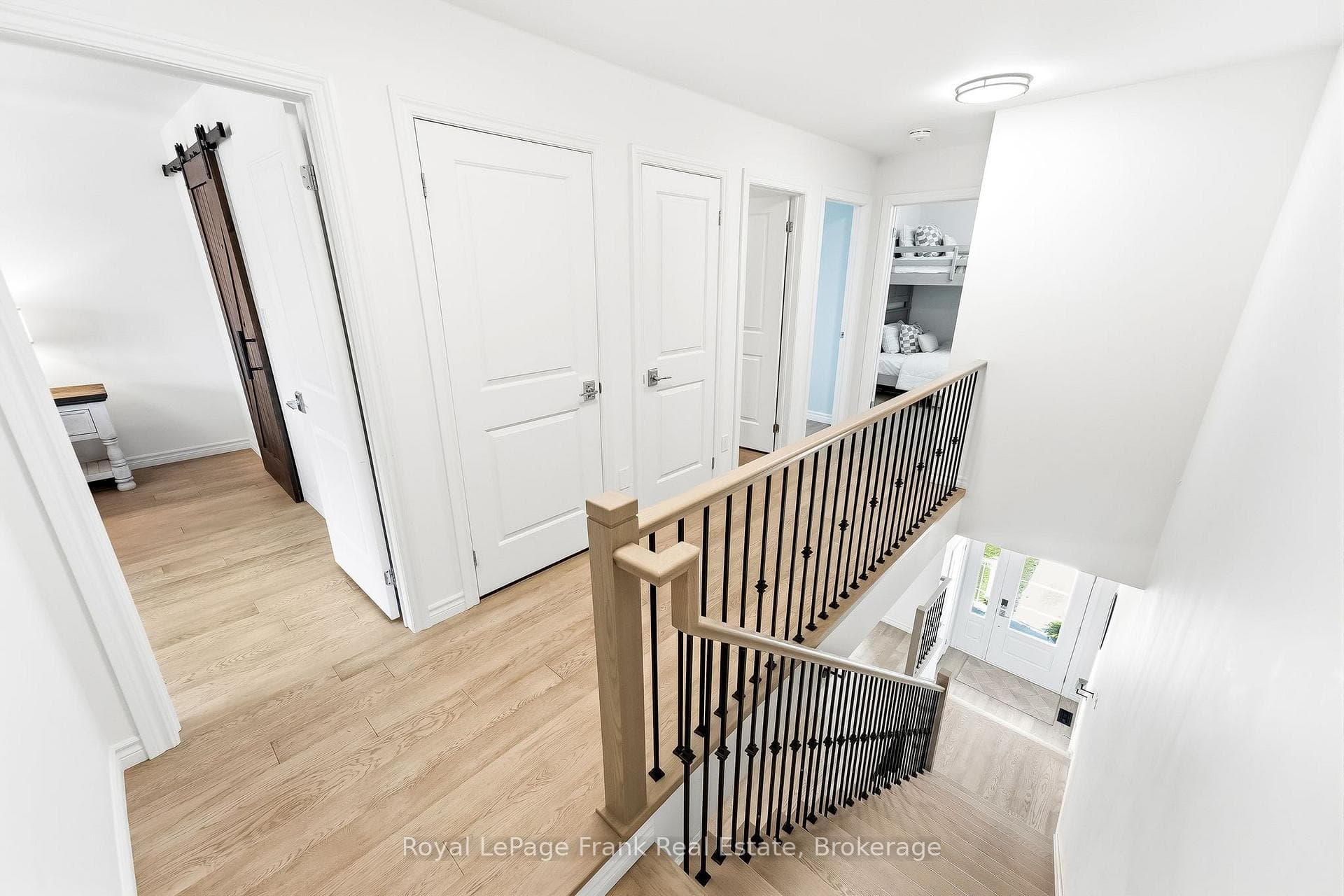 27 Shand Lane photo 21