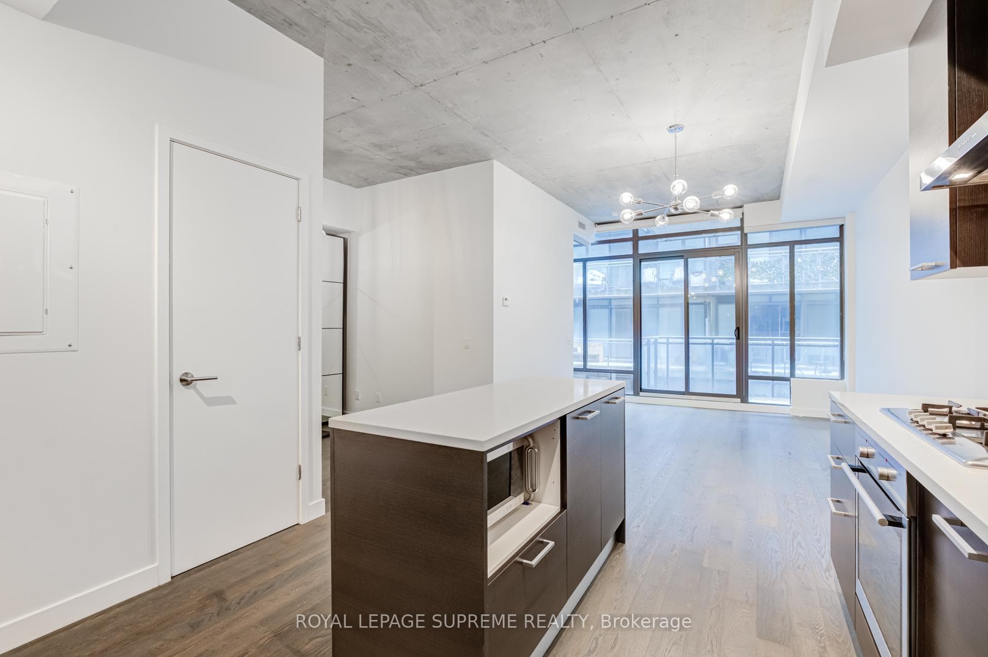 90 Broadview Avenue Unit 620 photo 9