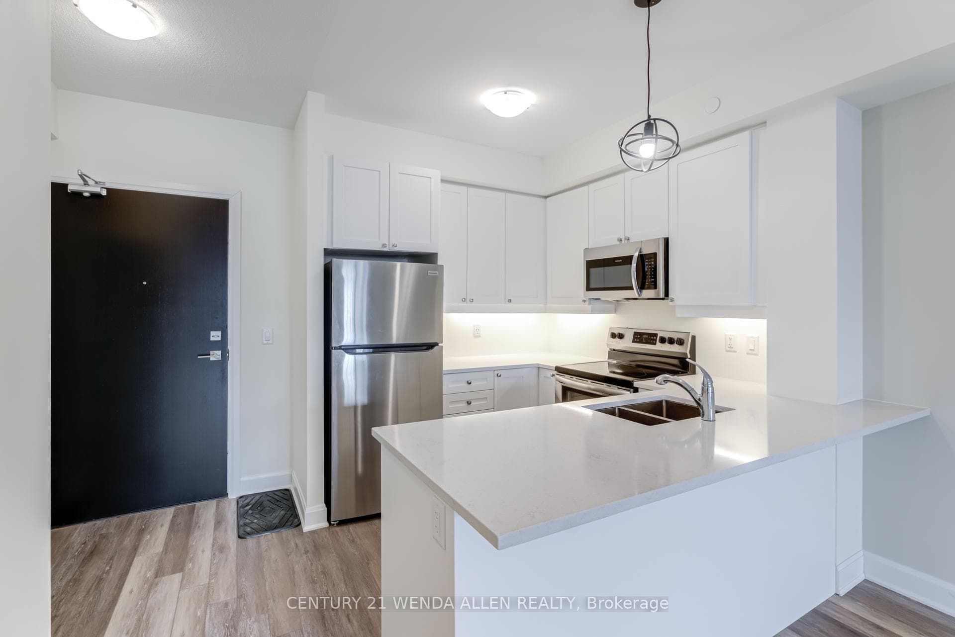 50 Lakebreze Drive Unit 110 photo 11