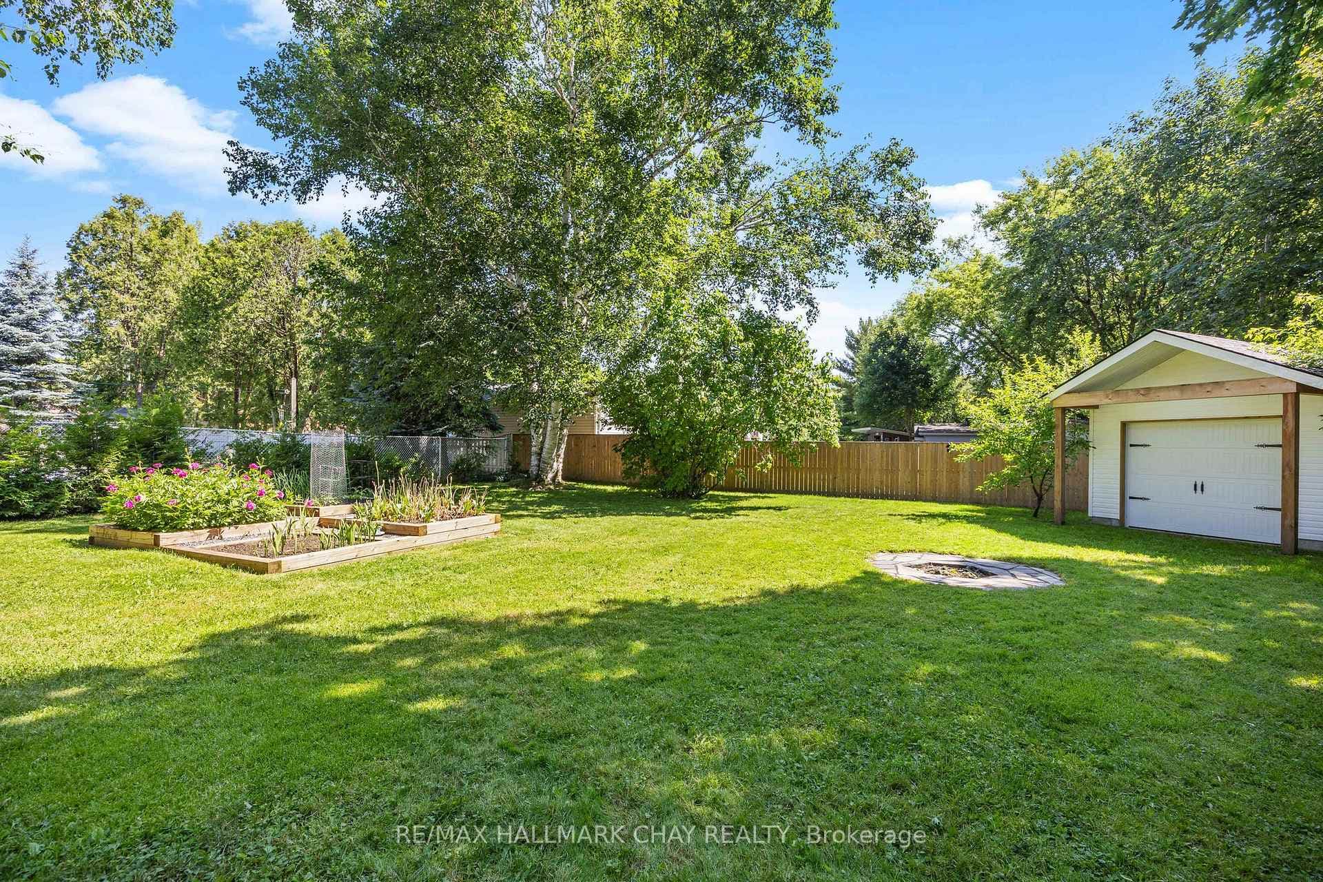 28 Alexander Road photo 22