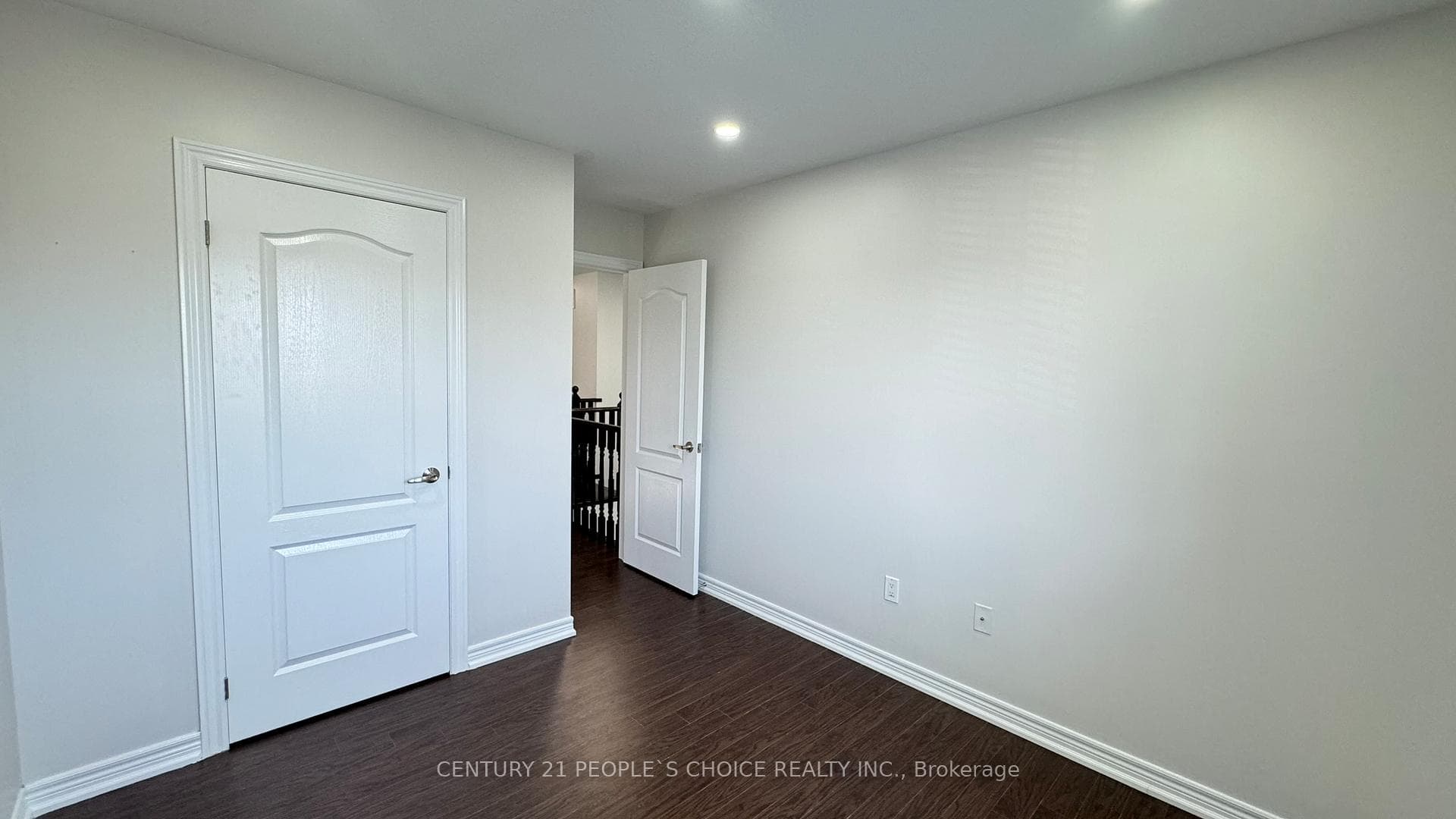 33 Wellman Crescent photo 35