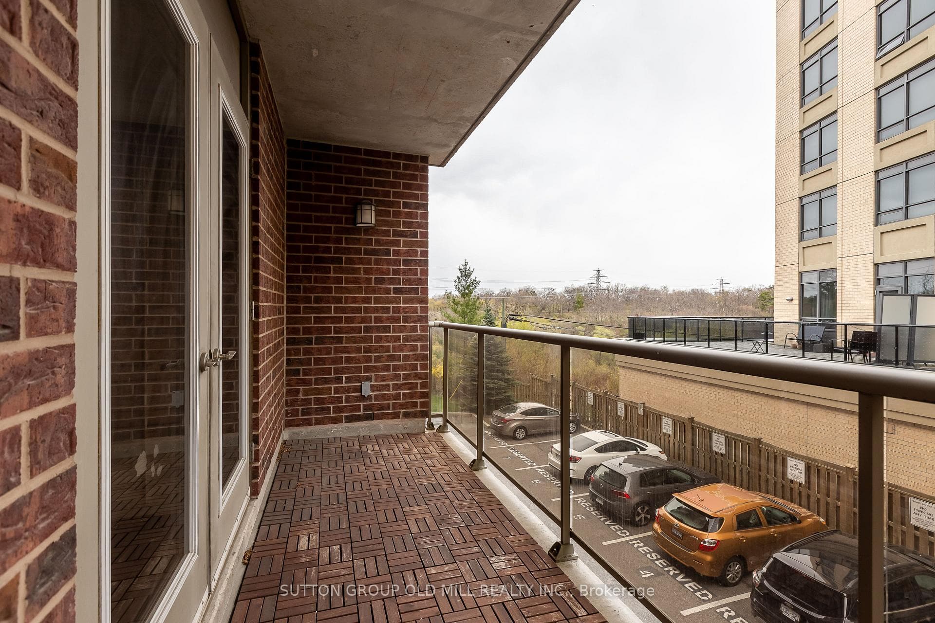 4196 Dundas Street Unit 209 photo 11