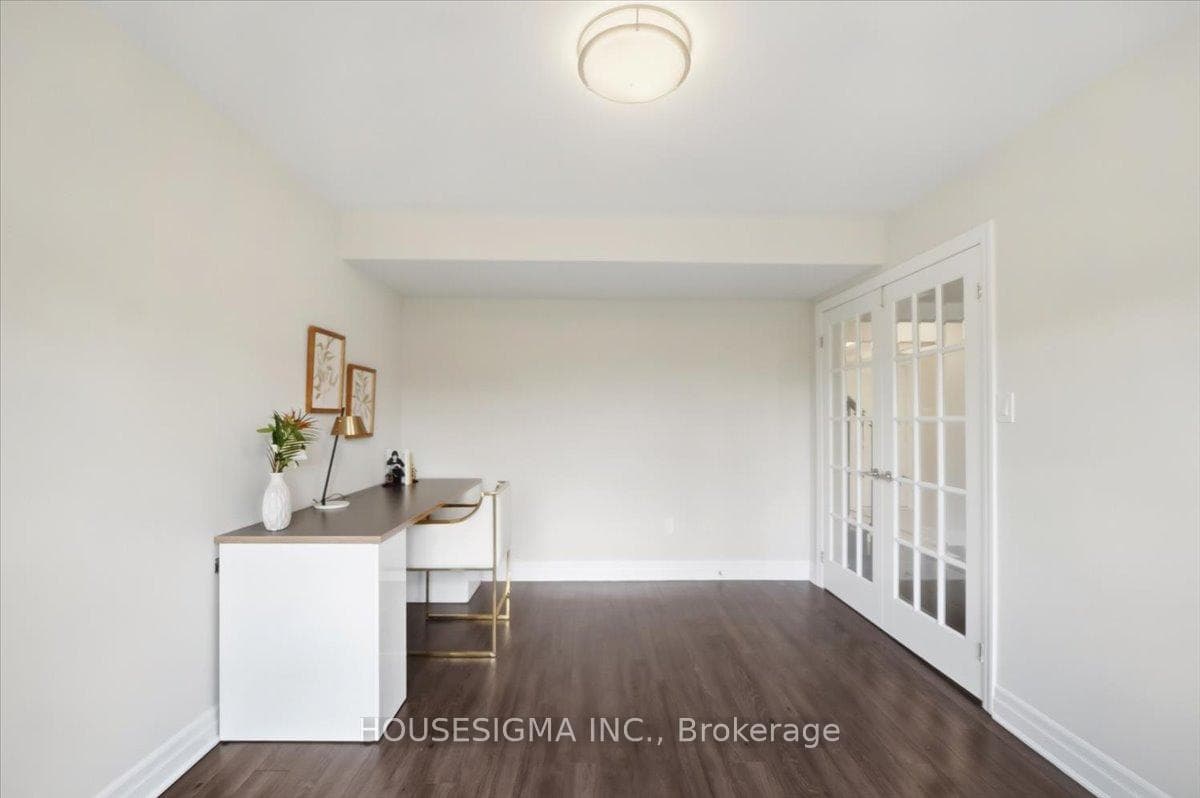 3 Eckford Lane photo 16
