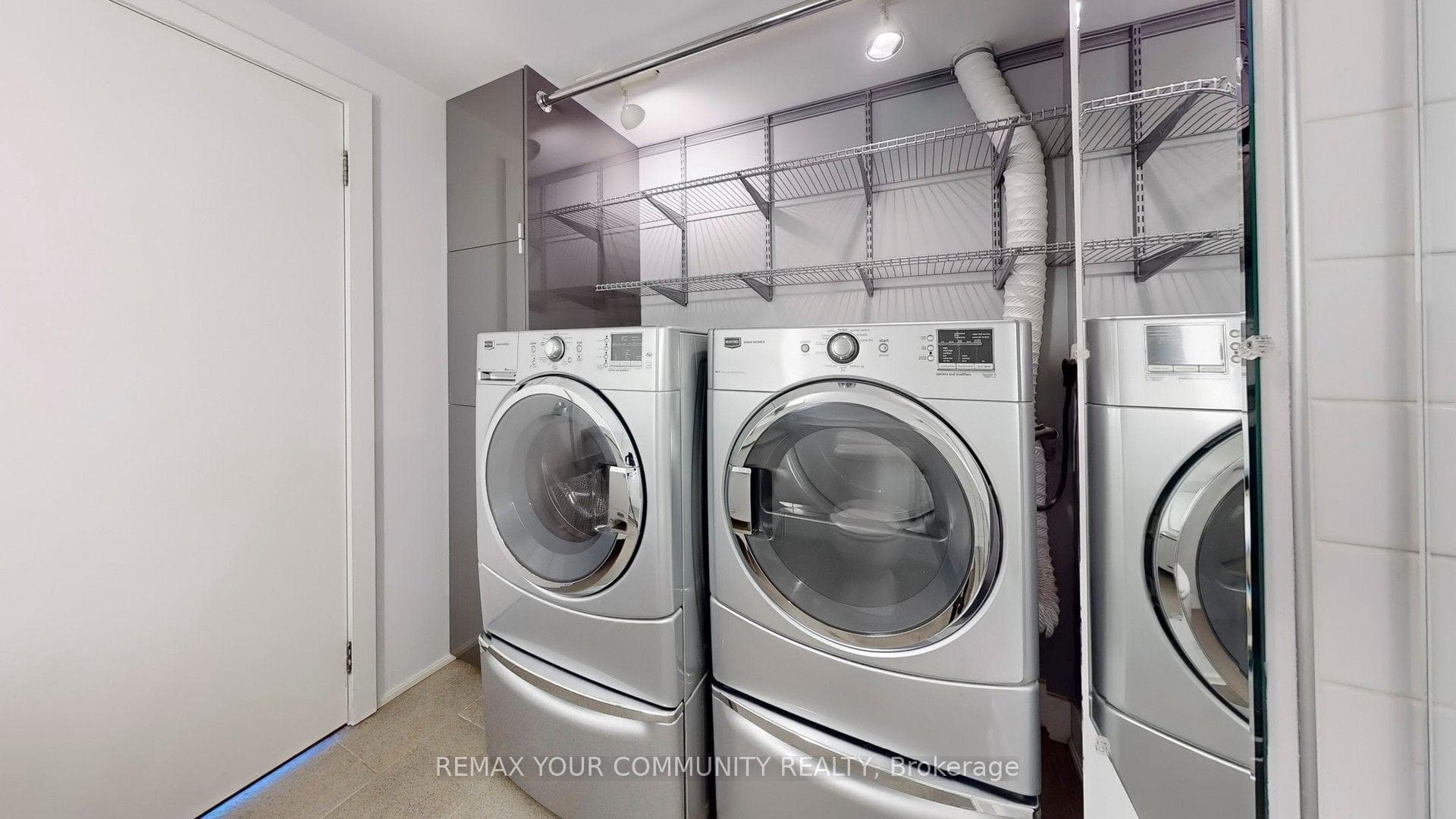 637 Lake Shore Boulevard Unit 504 photo 22