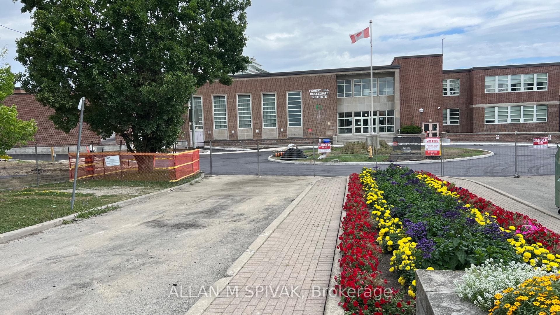 787 Spadina Road Unit N1 photo 15
