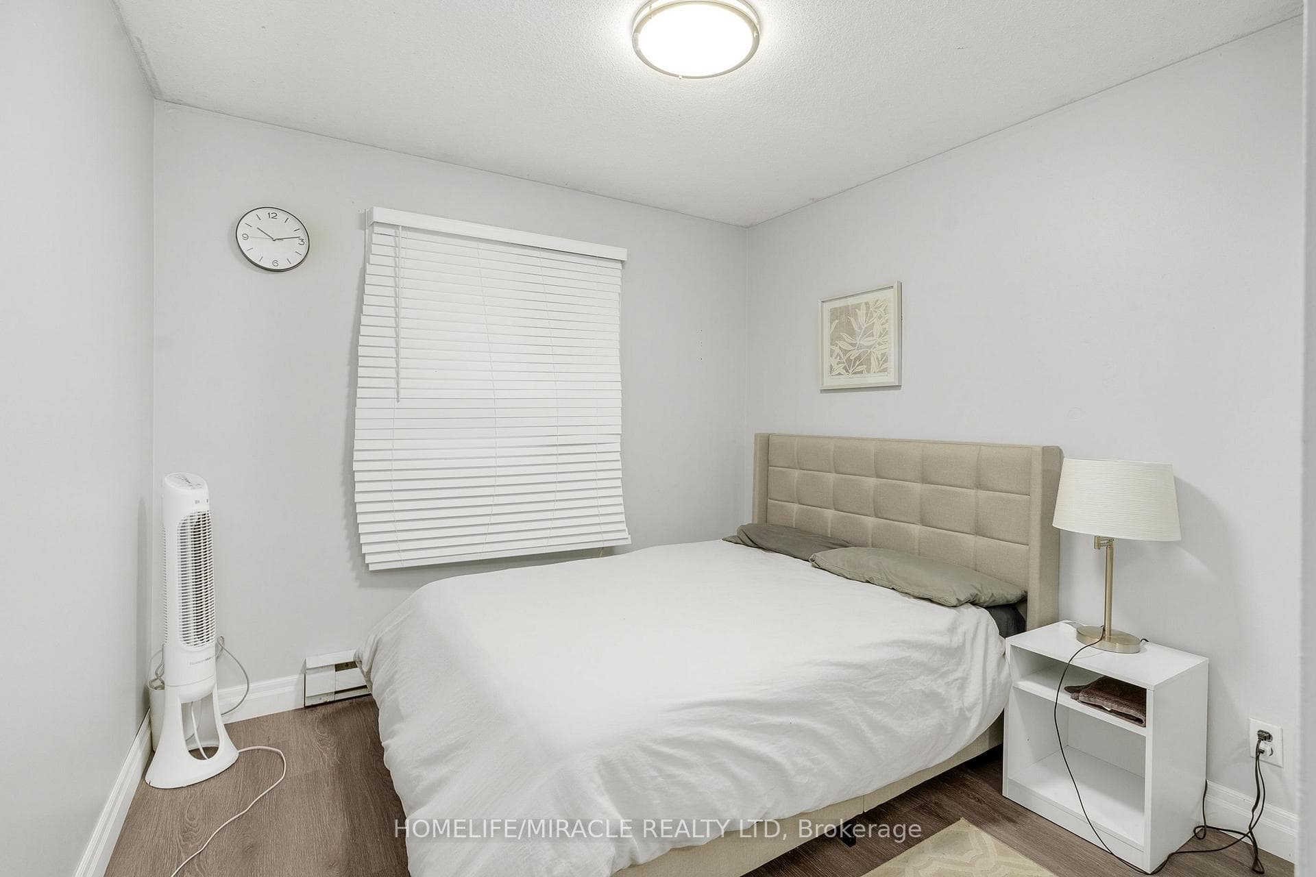 1180 Heathfield Court photo 15