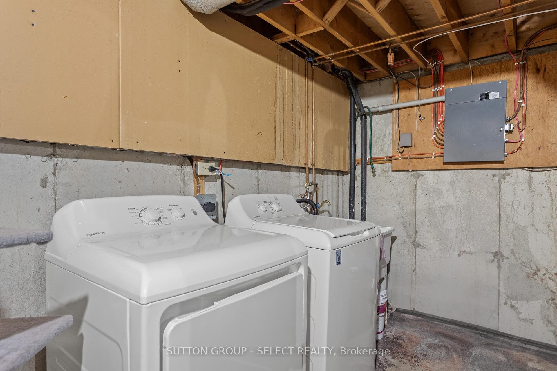 40 Tiffany Drive Unit 64 photo 29