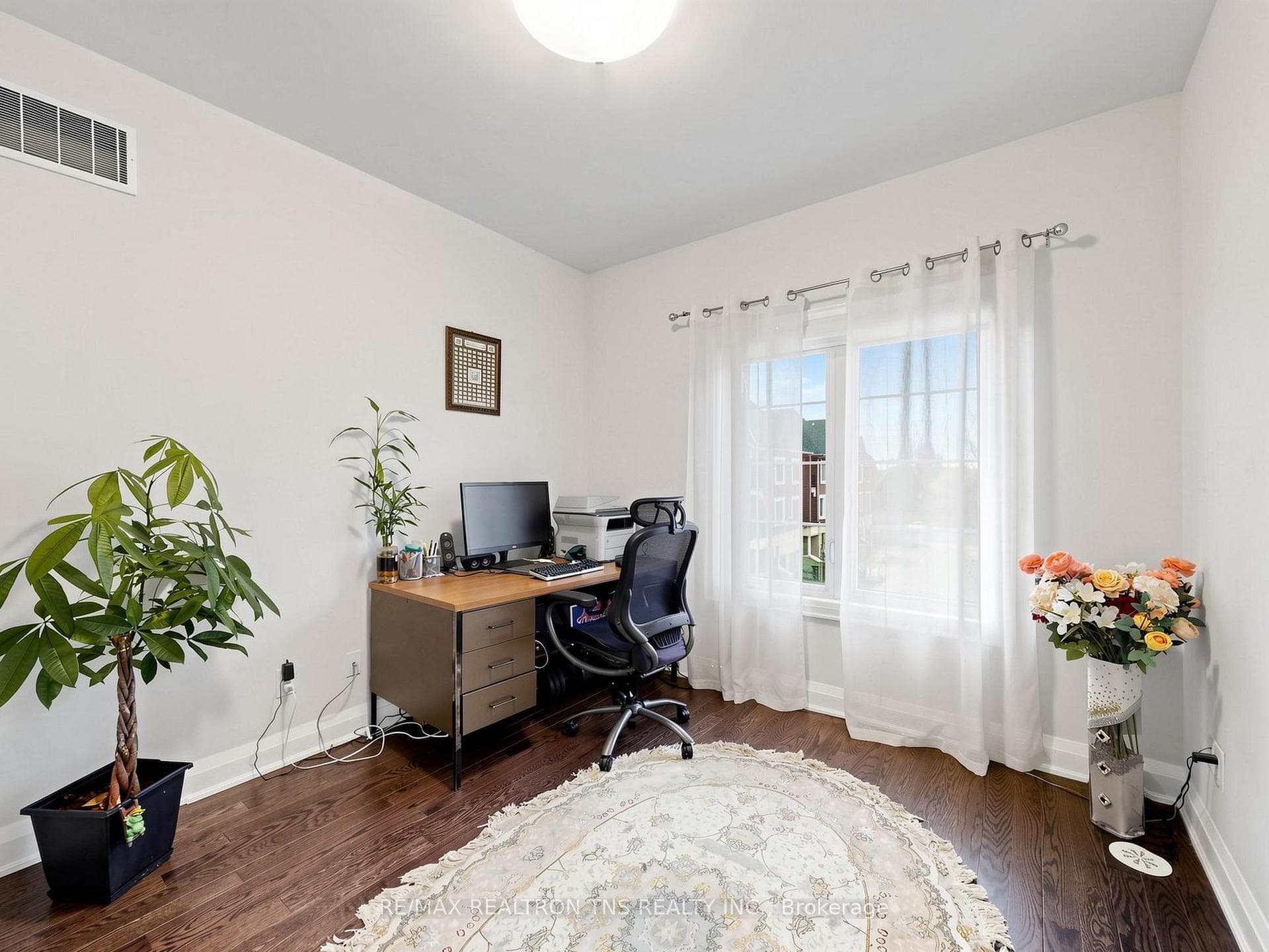 47 Divon Lane photo 38