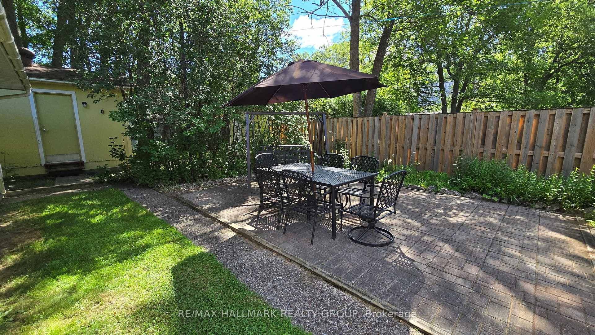 266 Baldwin Street photo 7