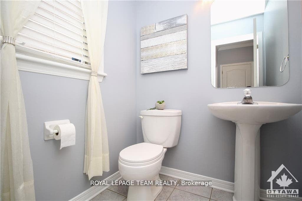 135 STONEWAY Drive photo 10