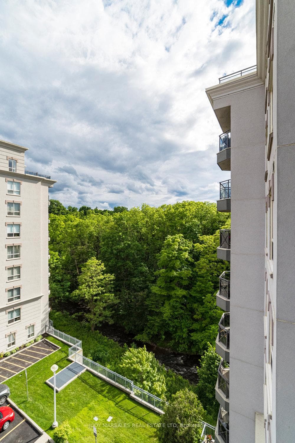 4000 Creekside Drive Unit 604 photo 30