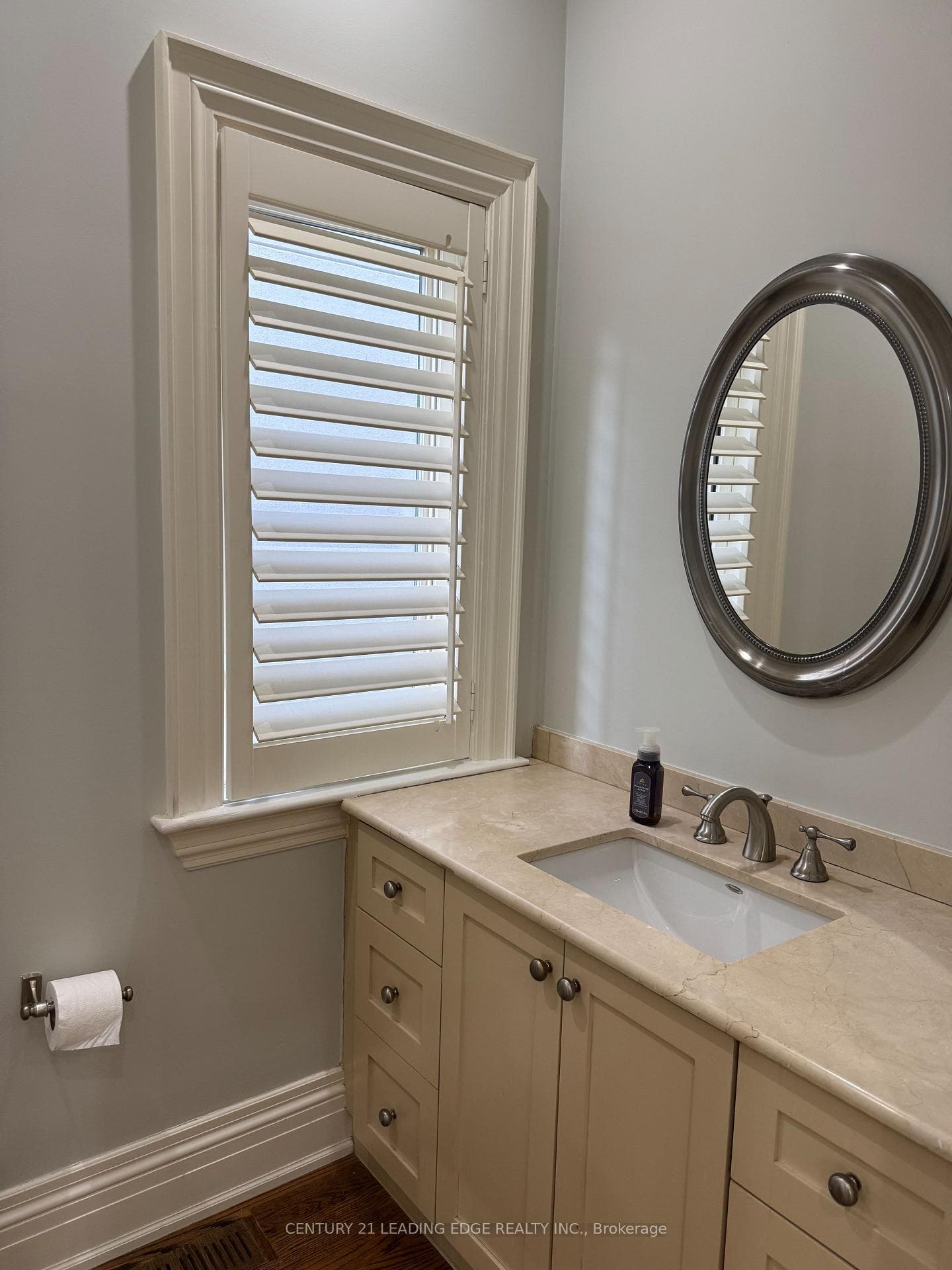 56 Sammon Avenue Unit Upper Level photo 16