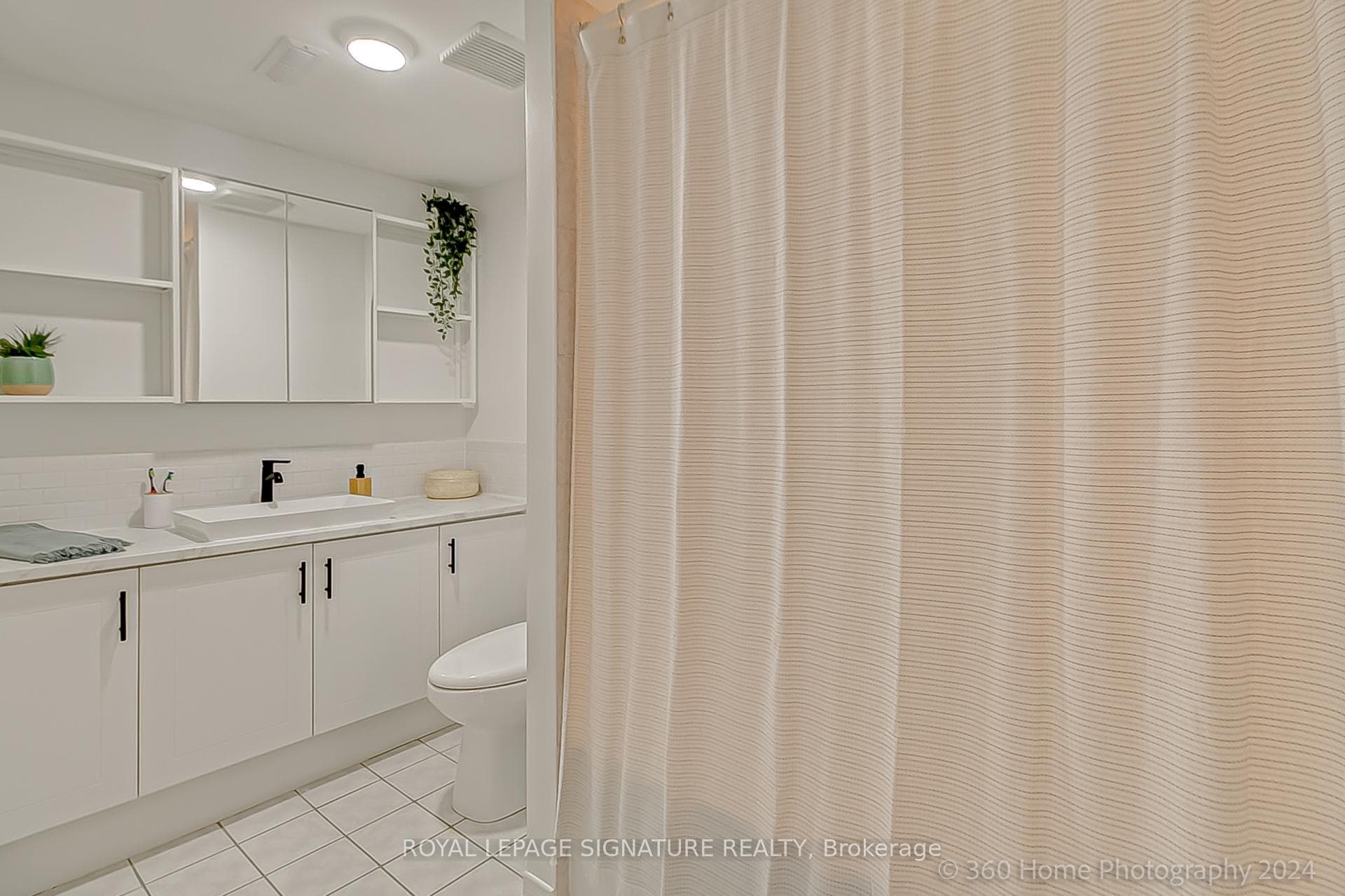 142 Elford Drive photo 20
