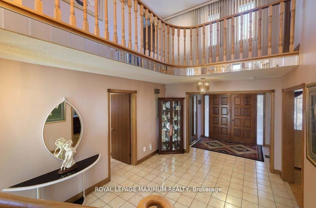 143 Zinnia Place photo 6